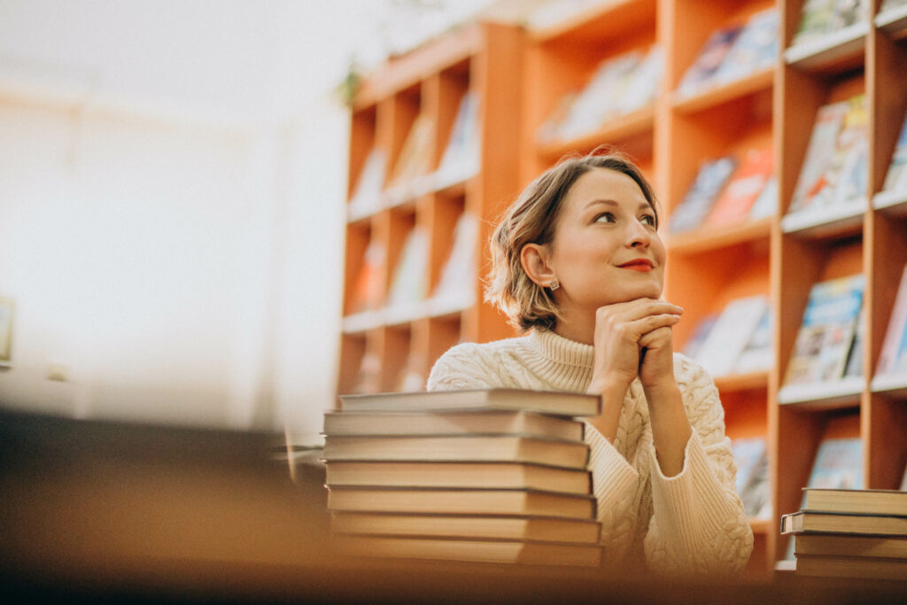 Femme dans une bibliotheque